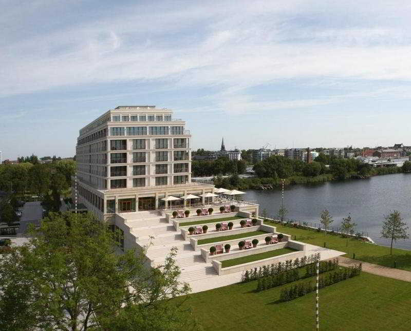 Atlantic Hotel 4*
